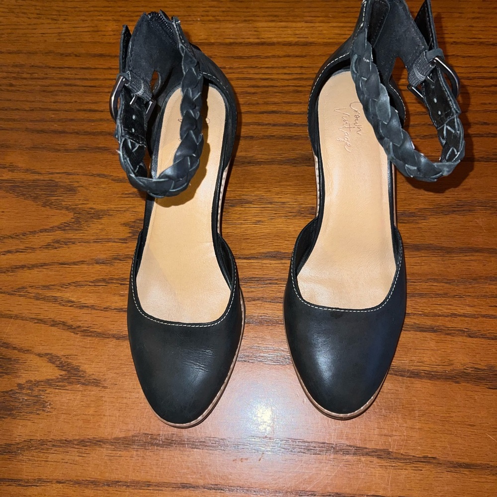 Crown Vintage Black Ankle Strap Heels
